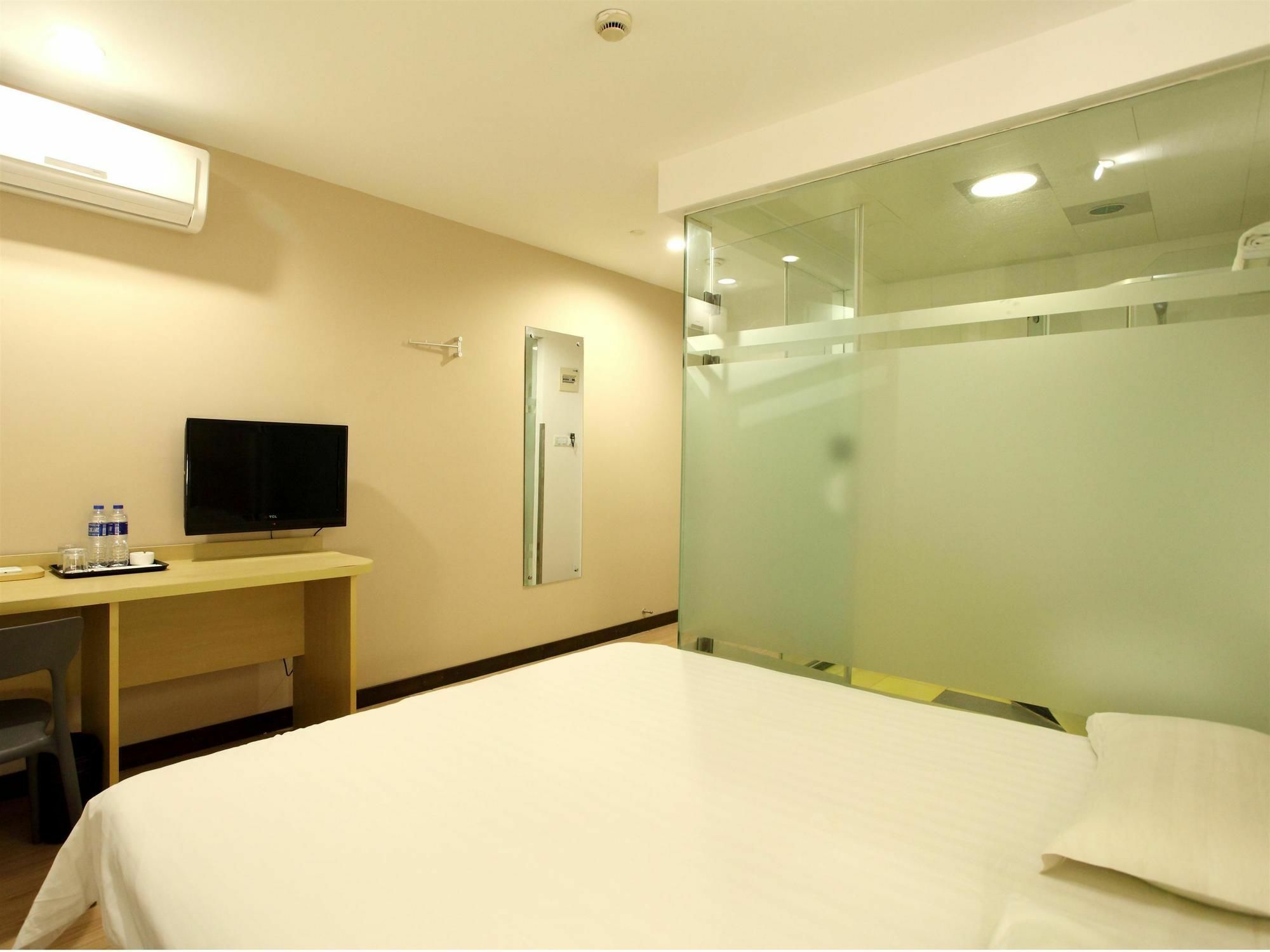 Weijing Express Hotel Changshu Exterior foto